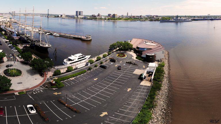 Panoramic view of the Chart House and Moshulu restaurants fron Christopher Columbus Blvd.